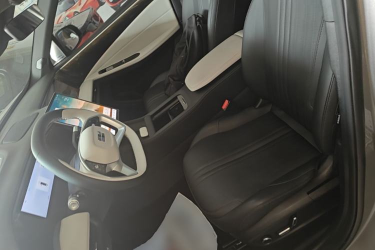 Used Geely Galaxy L7 2024 1.5T 115 km MAX Dragon Edition Left Front Seat