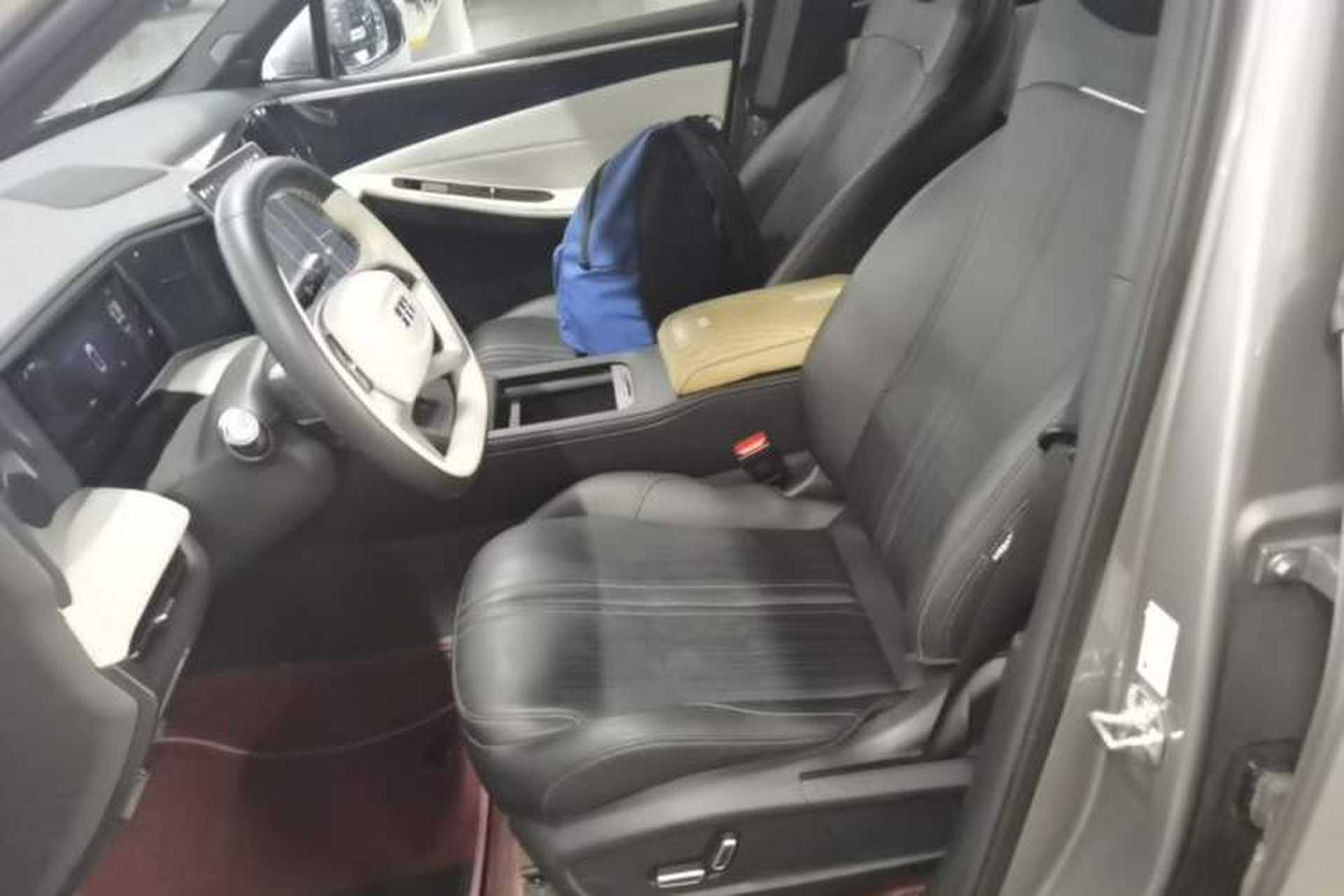 Used Geely Galaxy L7 2024 1.5T 115 km PLUS Dragon Edition Left Front Seat