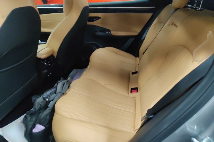 Used Geely Galaxy L7 2024 1.5T 115 km PLUS Dragon Edition Left Rear Seat