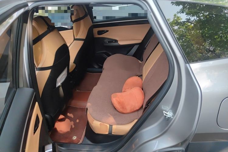 Used Geely Galaxy L7 2024 1.5T 115 km PLUS Dragon Edition Left Rear Seat