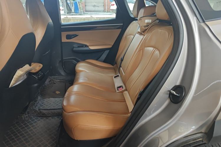 Used Geely Galaxy L7 2024 1.5T 115 km PLUS Dragon Edition Left Rear Seat