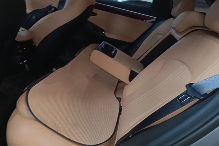 Used Geely Galaxy L7 2024 1.5T 115 km MAX Dragon Edition Left Rear Seat