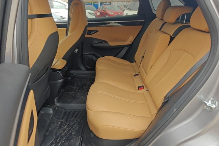 Used Geely Galaxy L7 2024 1.5T 55km PRO Dragon Edition Left Rear Seat