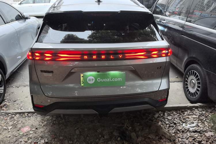 Used Geely Galaxy L7 2024 1.5T 115 km Starship Dragon Edition Rear