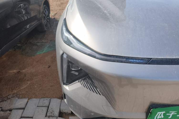 Used Geely Galaxy L7 2024 1.5T 115 km PLUS Dragon Edition Right Front Headlight
