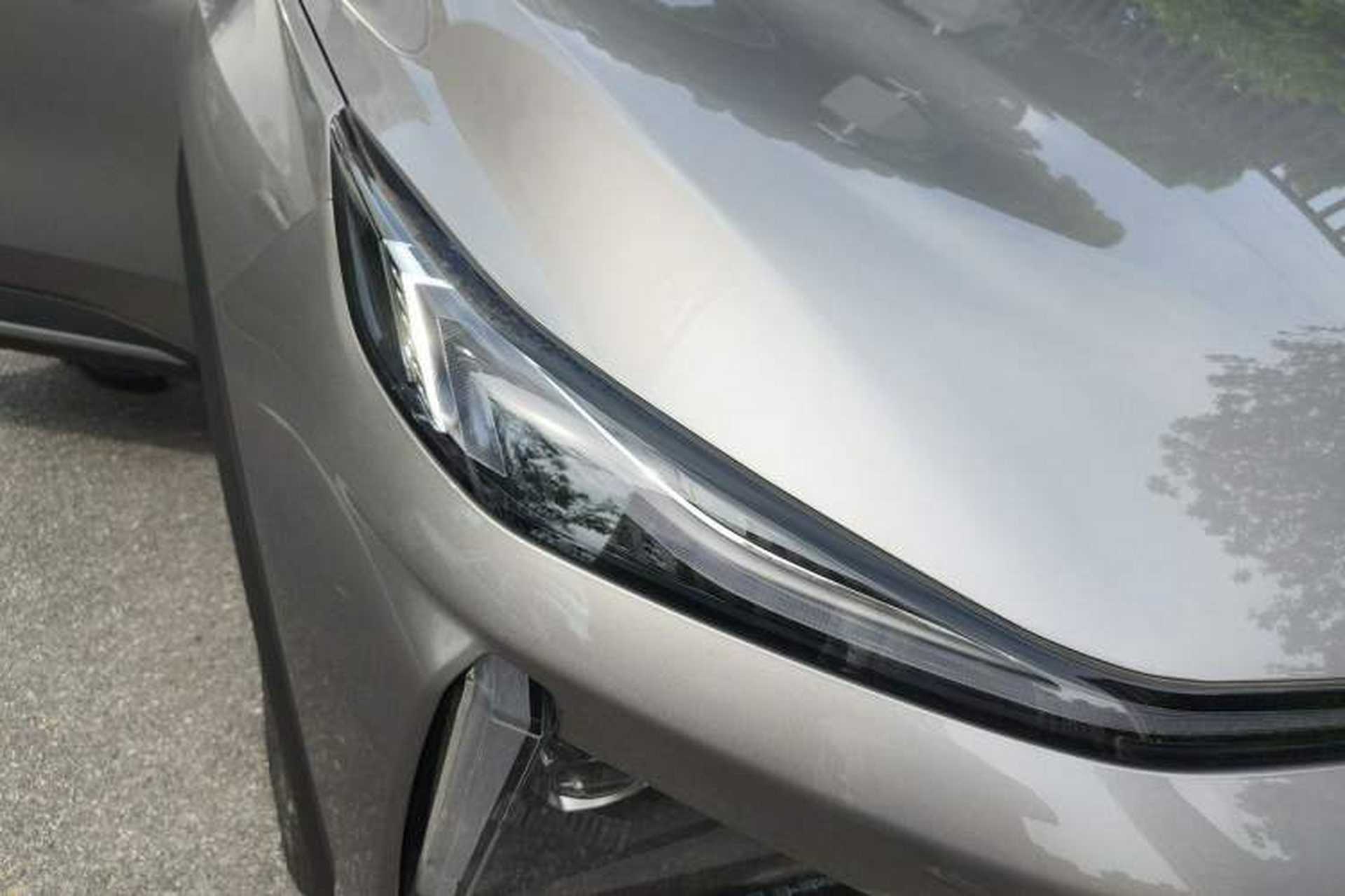 Used Geely Galaxy L7 2024 1.5T 115 km MAX Dragon Edition Right Front Headlight