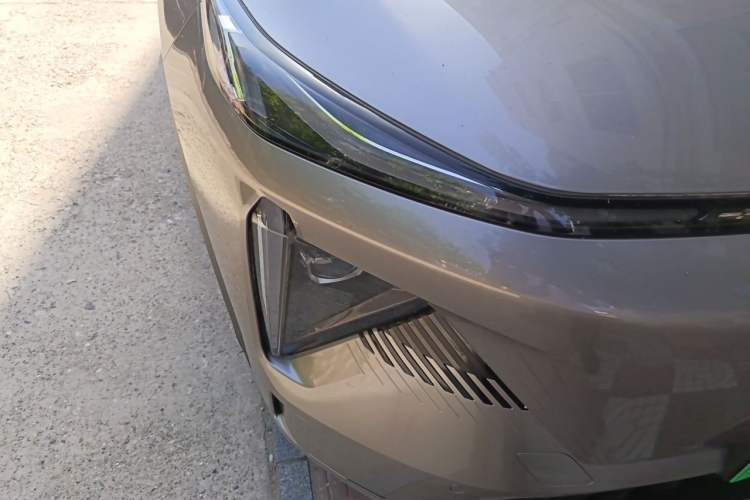 Used Geely Galaxy L7 2024 1.5T 115 km PLUS Dragon Edition Right Front Headlight