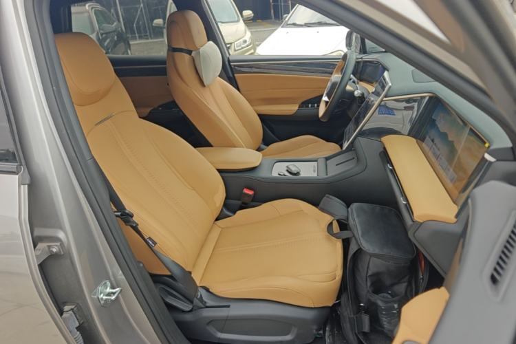 Used Geely Galaxy L7 2024 1.5T 55km PRO Dragon Edition Right Front Seat