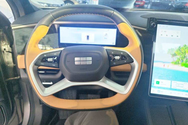 Used Geely Galaxy L7 2024 1.5T 115 km MAX Dragon Edition Steering Wheel