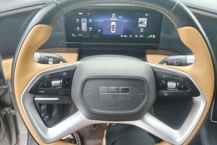Used Geely Galaxy L7 2024 1.5T 115 km PLUS Dragon Edition Steering Wheel