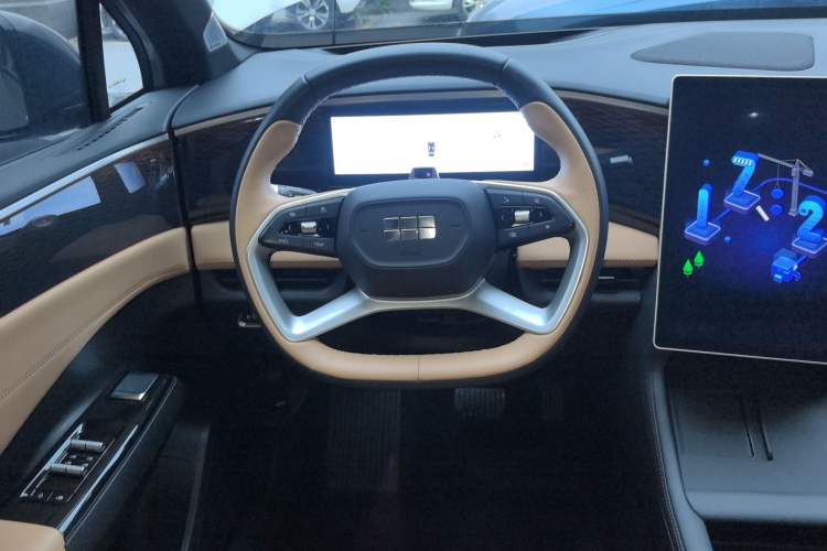 Used Geely Galaxy L7 2024 1.5T 115 km Starship Dragon Edition Steering Wheel