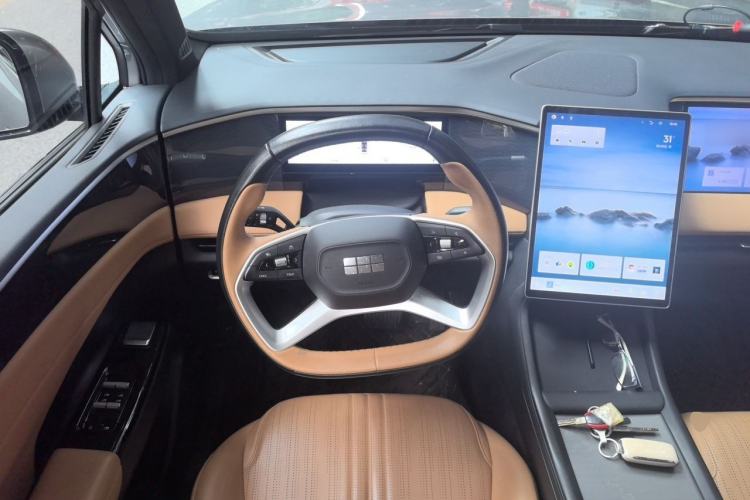 Used Geely Galaxy L7 2024 1.5T 115 km PLUS Dragon Edition Steering Wheel