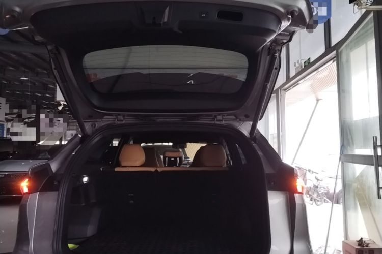 Used Geely Galaxy L7 2024 1.5T 115 km Starship Dragon Edition Trunk