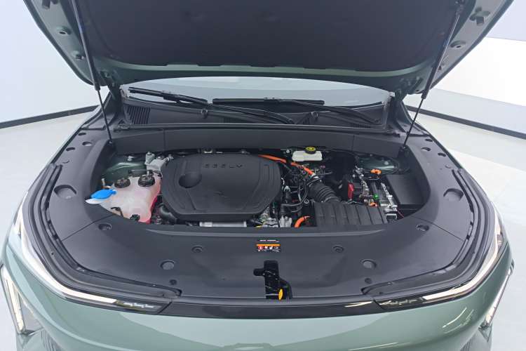 Used Geely Galaxy L7 2024 1.5T 115 km Starship Dragon Edition Engine Bay
