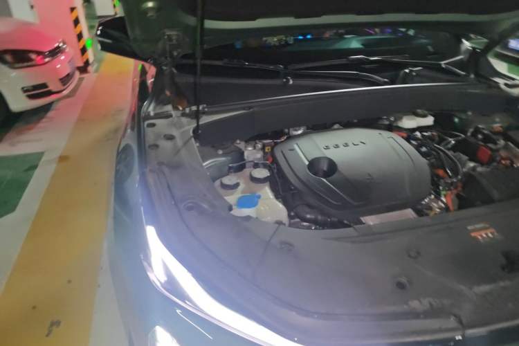 Used Geely Galaxy L7 2024 1.5T 115 km Asian Games Phantom Dragon Edition Engine Bay Right