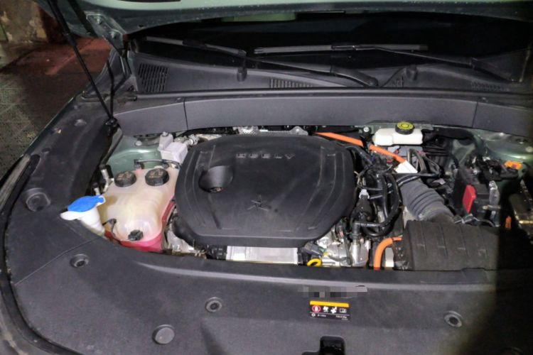 Used Geely Galaxy L7 2024 1.5T 115 km Asian Games Phantom Dragon Edition Engine Bay Right