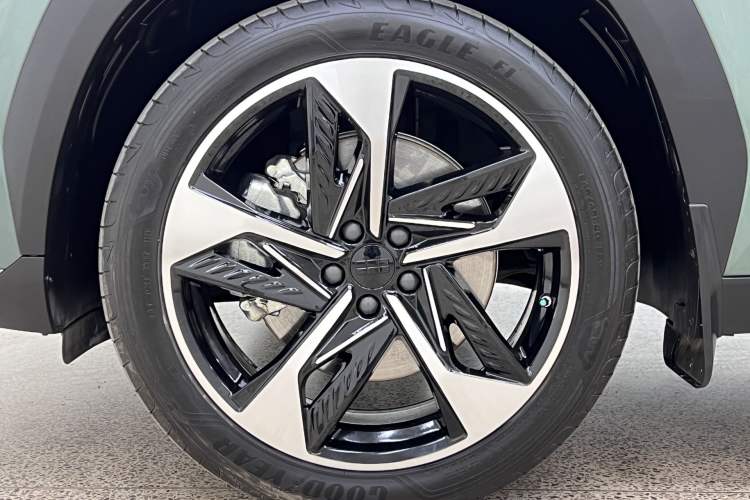 Used Geely Galaxy L7 2024 1.5T 115 km Starship Dragon Edition Exterior 7