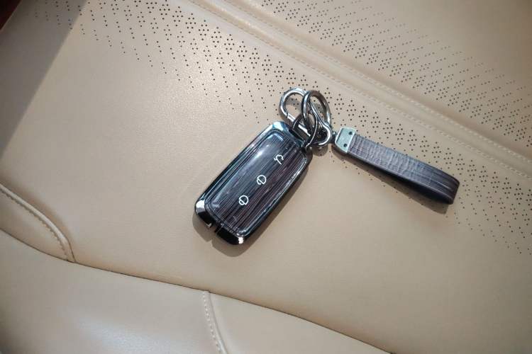 Used Geely Galaxy L7 2024 1.5T 55km PRO Dragon Edition Interior 1
