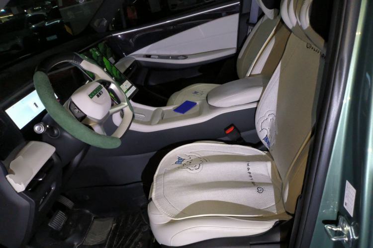 Used Geely Galaxy L7 2024 1.5T 115 km Asian Games Phantom Dragon Edition Left Front Seat