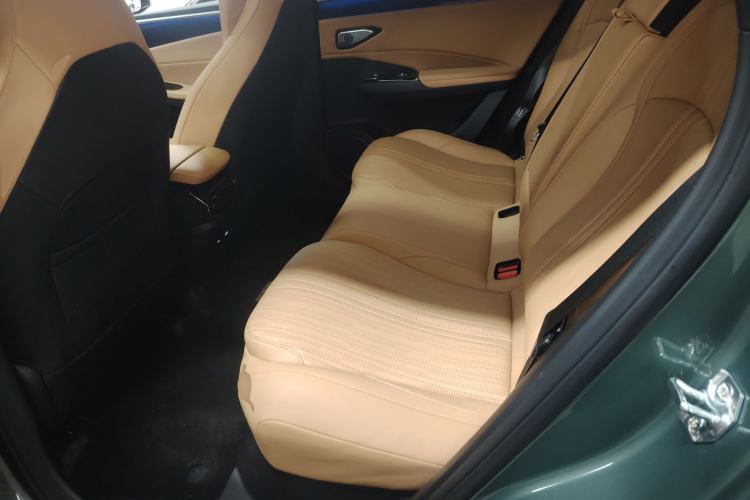 Used Geely Galaxy L7 2024 1.5T 115 km Starship Dragon Edition Left Rear Seat