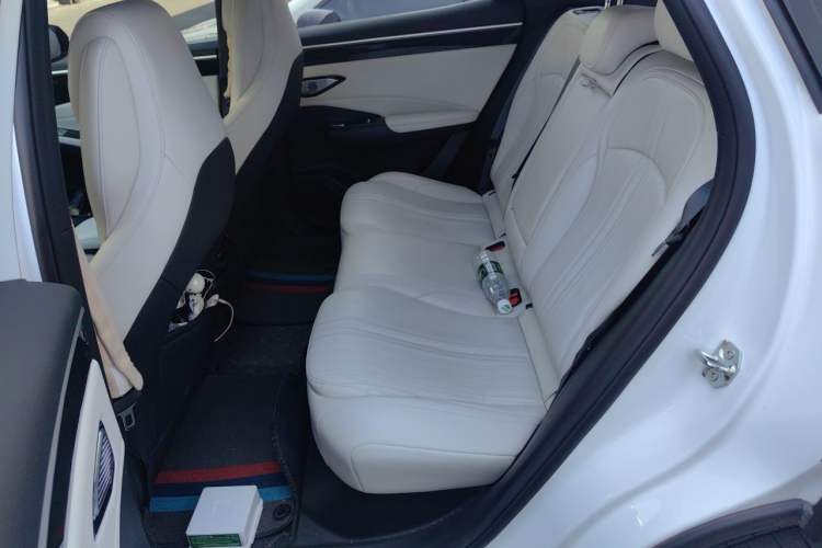 Used Geely Galaxy L7 2024 1.5T 115 km Starship Dragon Edition Left Rear Seat