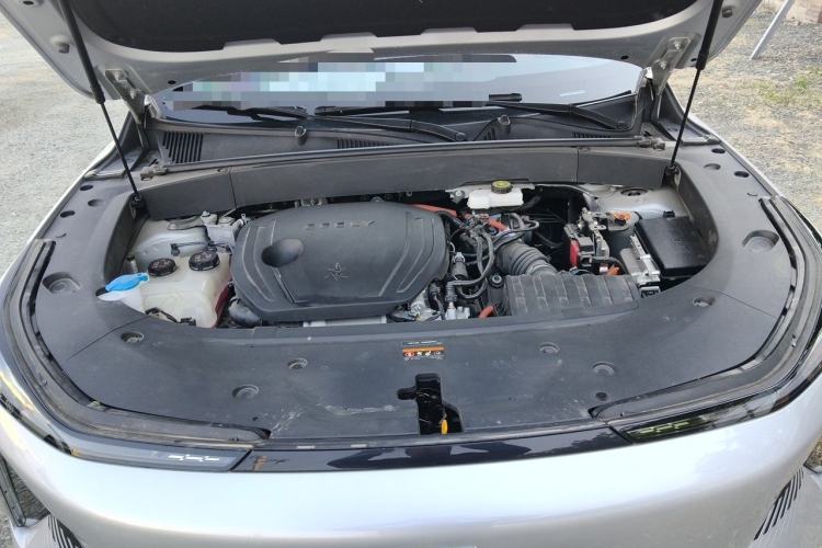 Used Geely Galaxy L7 2024 1.5T 115 km PLUS Dragon Edition Engine Bay