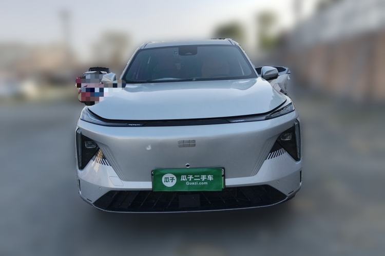 Used Geely Galaxy L7 2024 1.5T 115 km PLUS Dragon Edition Front