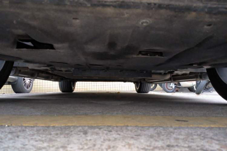 Used Geely Galaxy L7 2024 1.5T 115 km MAX Dragon Edition Chassis Front
