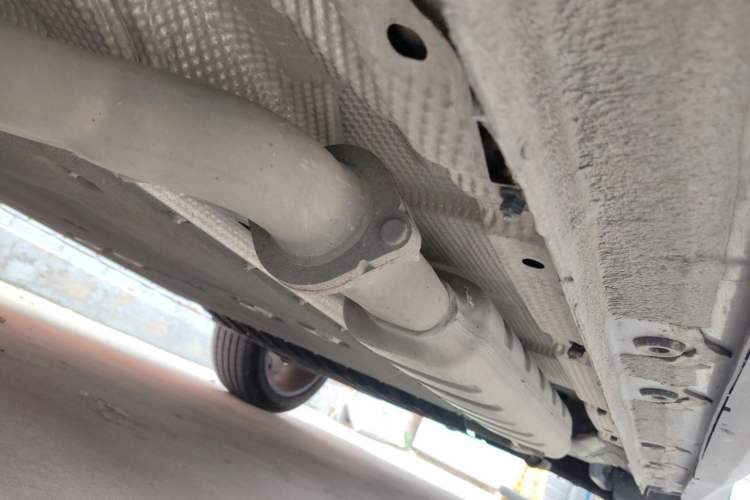 Used Geely Galaxy L7 2024 1.5T 115 km PLUS Dragon Edition Chassis Front Left
