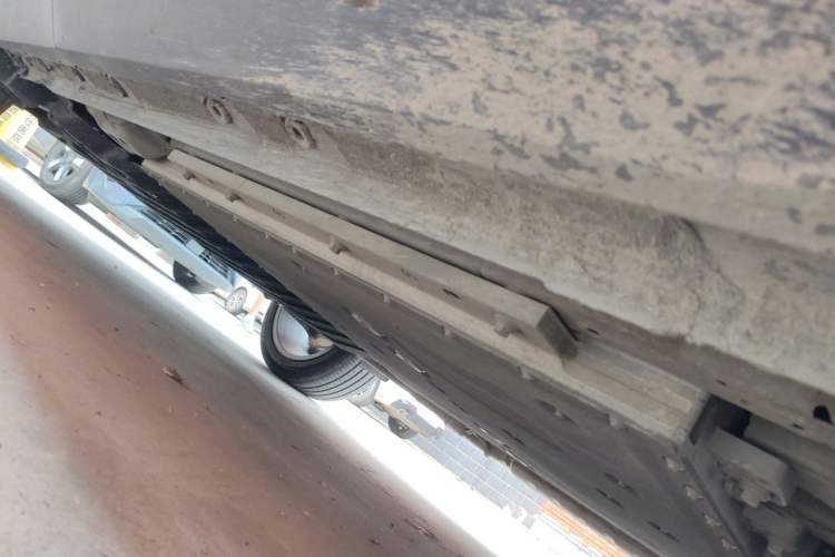 Used Geely Galaxy L7 2024 1.5T 115 km PLUS Dragon Edition Chassis Front Right