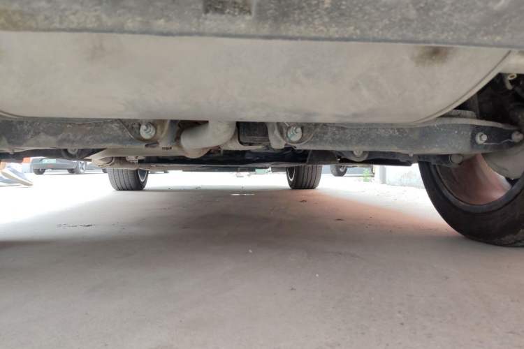 Used Geely Galaxy L7 2024 1.5T 115 km PLUS Dragon Edition Chassis Rear