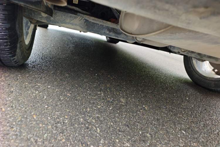 Used Geely Galaxy L7 2024 1.5T 115 km PLUS Dragon Edition Chassis Rear Left