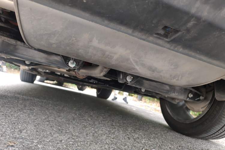 Used Geely Galaxy L7 2024 1.5T 115 km MAX Dragon Edition Chassis Rear