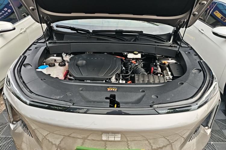 Used Geely Galaxy L7 2024 1.5T 115 km PLUS Dragon Edition Engine Bay