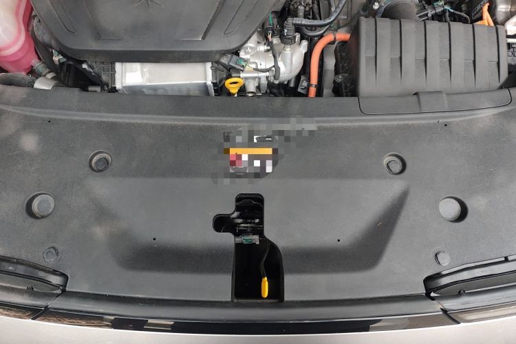 Used Geely Galaxy L7 2024 1.5T 115 km MAX Dragon Edition Engine Bay