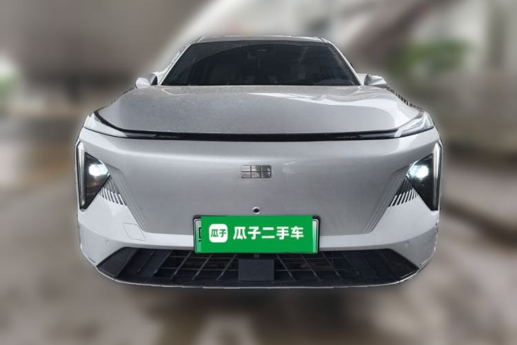 Used Geely Galaxy L7 2024 1.5T 115 km PLUS Dragon Edition Front