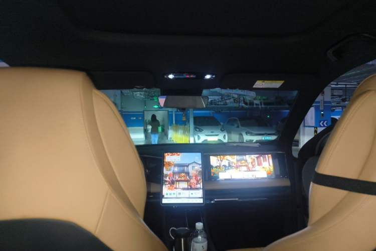Used Geely Galaxy L7 2024 1.5T 115 km PLUS Dragon Edition Headliner