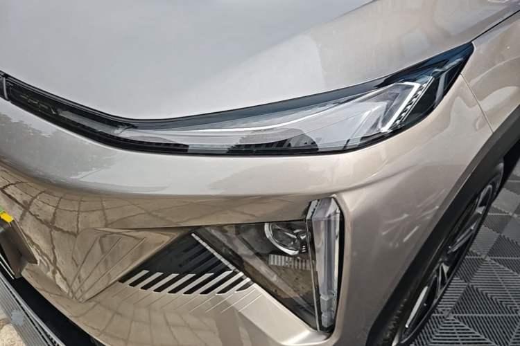 Used Geely Galaxy L7 2024 1.5T 115 km PLUS Dragon Edition Left Front Headlight