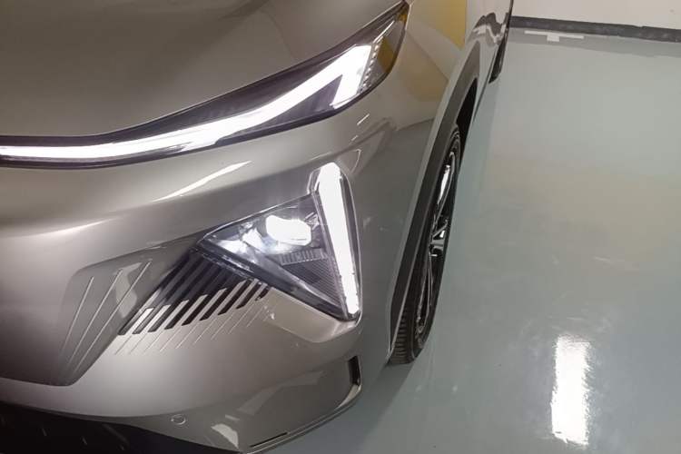 Used Geely Galaxy L7 2024 1.5T 115 km PLUS Dragon Edition Left Front Headlight