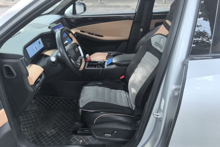 Used Geely Galaxy L7 2024 1.5T 115 km PLUS Dragon Edition Left Front Seat