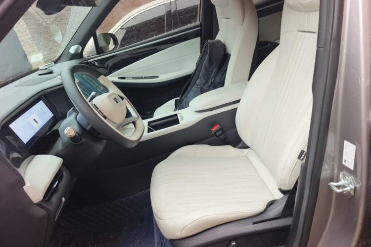 Used Geely Galaxy L7 2024 1.5T 115 km Starship Dragon Edition Left Front Seat