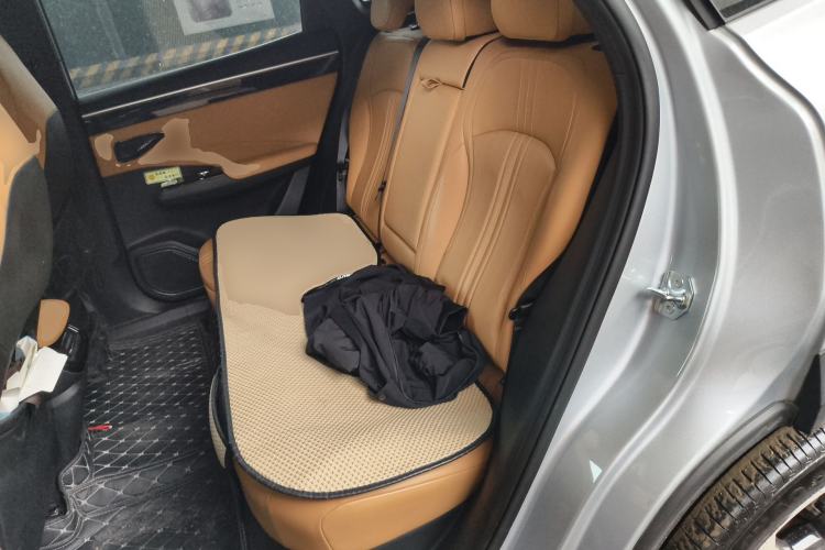 Used Geely Galaxy L7 2024 1.5T 115 km PLUS Dragon Edition Left Rear Seat