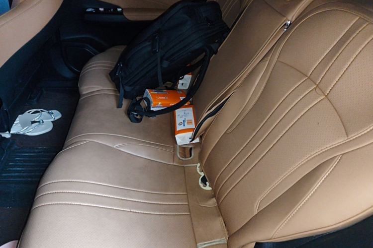 Used Geely Galaxy L7 2024 1.5T 115 km MAX Dragon Edition Left Rear Seat