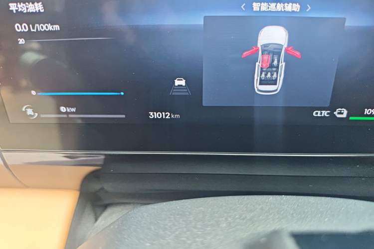 Used Geely Galaxy L7 2024 1.5T 115 km Starship Dragon Edition Odometer Close Up