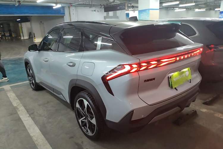 Used Geely Galaxy L7 2024 1.5T 115 km Starship Dragon Edition Rear Left 45 Deg