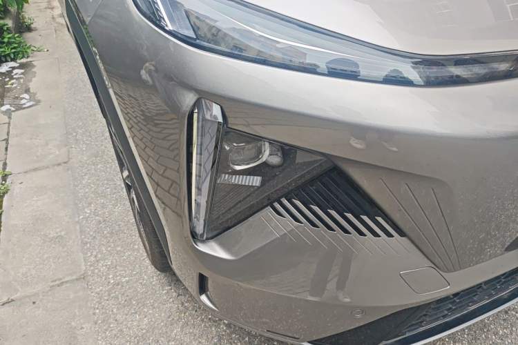 Used Geely Galaxy L7 2024 1.5T 115 km Starship Dragon Edition Right Front Headlight