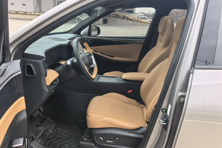 Used Geely Galaxy L7 2024 1.5T 115 km MAX Dragon Edition Right Front Seat