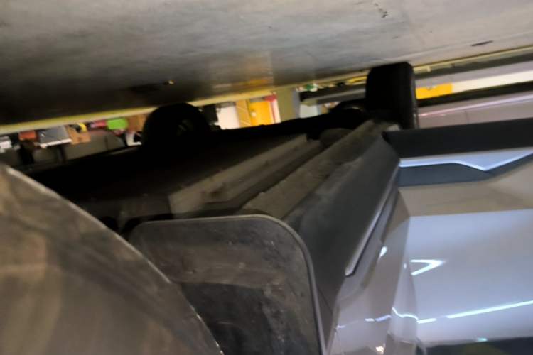 Used Geely Galaxy L7 2024 1.5T 55km PRO Dragon Edition Right Side Sill