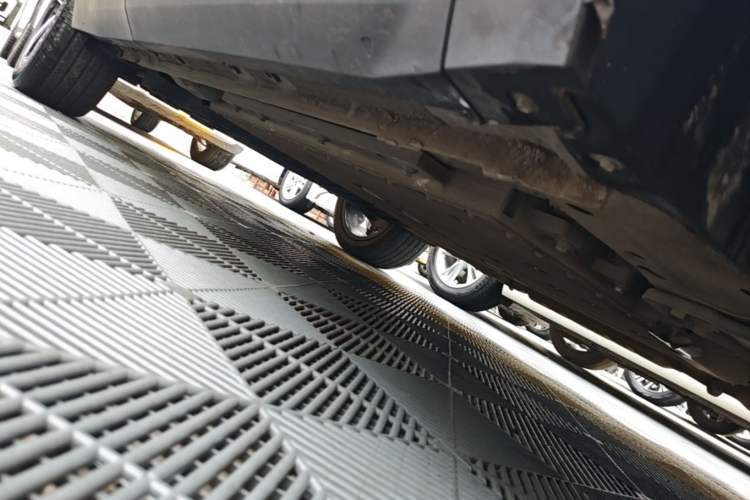 Used Geely Galaxy L7 2024 1.5T 115 km PLUS Dragon Edition Right Side Sill