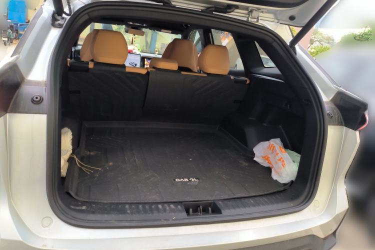 Used Geely Galaxy L7 2024 1.5T 115 km MAX Dragon Edition Trunk